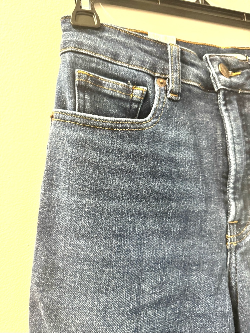Good American Dark Blue Cuffed Straight Crop Jeans - Picture 5 of 8